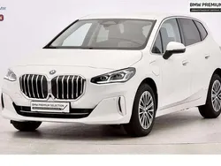 Alpinweiß Gebraucht 2023 BMW 225 Active Tourer Luxury Line Van / Kleinbus | € 36.390 (Guter Preis)