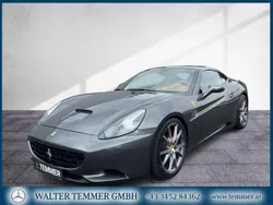 Grau Gebraucht 2009 Ferrari California Cabrio | € 109.000