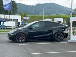 Schwarz Gebraucht 2023 Tesla Model Y Performance SUV | € 41.500 (Guter Preis)