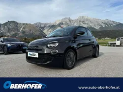 Schwarz Gebraucht 2022 Fiat 500e Icon Limousine | € 17.990 (Superpreis)