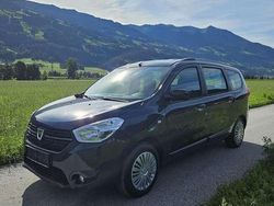 Gebraucht 2018 Dacia Lodgy Van / Kleinbus | € 13.999 (Teuer)
