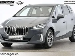 Grau Gebraucht 2024 BMW 218 Active Tourer Luxury Line Van / Kleinbus | € 37.900 (Fairer Preis)