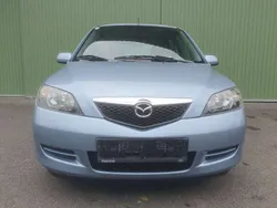 Gebraucht 2004 Mazda 2 Limousine | € 1.500 (Superpreis)