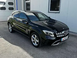 Schwarz Gebraucht 2020 Mercedes GLA180 Urban SUV | € 25.480 (Fairer Preis)
