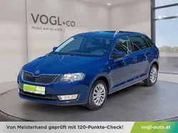 Blau Gebraucht 2015 Skoda Rapid Ambition Kombi | € 10.850