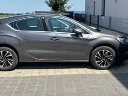 Grau Gebraucht 2017 DS Automobiles DS4 Crossback SUV | € 8.500