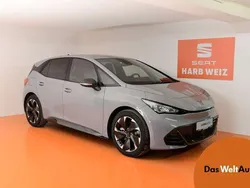 Mittelgrau normal Gebraucht 2022 Cupra Born e-Boost Kleinwagen | € 23.440 (Superpreis)