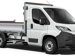 Neu 2025 Opel Movano S Van | € 46.310