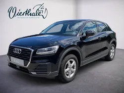 Schwarz normal Gebraucht 2018 Audi Q2 Design SUV | € 16.450 (Fairer Preis)