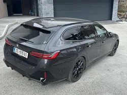 Schwarz Gebraucht 2024 BMW 540 Kombi | € 82.900 (Fairer Preis)