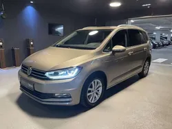 Beige Gebraucht 2017 VW Touran Highline Van / Kleinbus | € 15.390 (Fairer Preis)