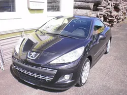 Schwarz Gebraucht 2011 Peugeot 207 CC Cabrio | € 5.900 (Fairer Preis)
