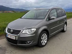 Grau Gebraucht 2007 VW Touran Highline Van / Kleinbus | € 3.200 (Teuer)
