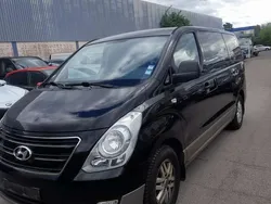 Schwarz Gebraucht 2016 Hyundai H-1 Van / Kleinbus | € 12.999