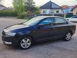 Schwarz Gebraucht 2013 Skoda Rapid Ambition Limousine | € 6.000 (Guter Preis)