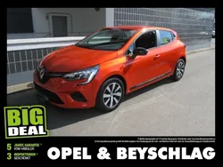 Orange Gebraucht 2023 Renault Clio V Equilibre Kleinwagen | € 13.870 (Guter Preis)