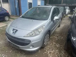 Silber Gebraucht 2007 Peugeot 207 Limousine | € 999 (Fairer Preis)