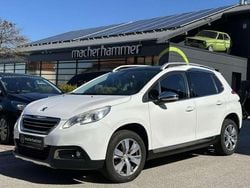 Weiß Gebraucht 2015 Peugeot 2008 Allure SUV | € 8.490 (Fairer Preis)