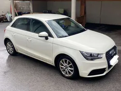 Weiß Gebraucht 2013 Audi A1 Sportback Ambition Kleinwagen | € 7.150 (Fairer Preis)