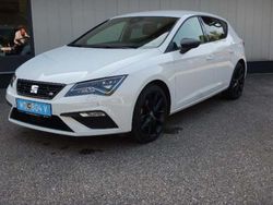 Weiss metallic Gebraucht 2020 Seat Leon Black Edition | € 14.998