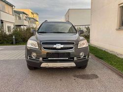 Grau Gebraucht 2010 Chevrolet Captiva LS SUV | € 6.500
