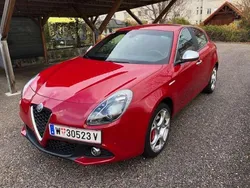 Rot Gebraucht 2018 Alfa Romeo Giulietta Super Kleinwagen | € 10.500 (Guter Preis)