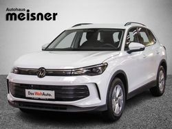 Weiss normal Neu 2025 VW Tiguan SUV | € 35.990 (Superpreis)