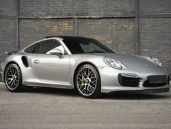 Grau Gebraucht 2015 Porsche 911 Turbo S Coupé | € 129.950