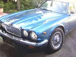 Blau Gebraucht 1984 Jaguar XJ6 Sovereign Limousine | € 14.500