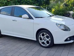 Weiß Gebraucht 2017 Alfa Romeo Giulietta Super Kleinwagen | € 11.900 (Fairer Preis)