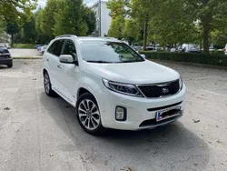 Weiß Gebraucht 2014 Kia Sorento 2 SUV | € 14.500 (Fairer Preis)