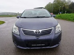 Blau Gebraucht 2009 Toyota Avensis Comfort Limousine | € 2.290