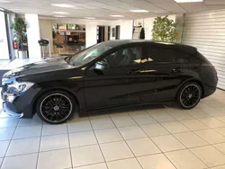 Schwarz Gebraucht 2018 Mercedes CLA200 Shooting Brake Kombi | € 19.800 (Teuer)