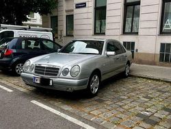 Gebraucht 1996 Mercedes E280 Elegance Limousine | € 5.500