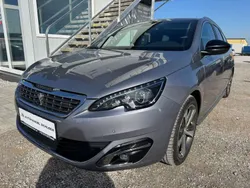Grau Gebraucht 2017 Peugeot 308 GT-line Kombi | € 11.490 (Fairer Preis)