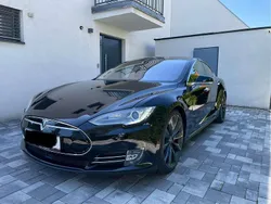 Gebraucht 2016 Tesla Model S Limousine | € 22.990 (Superpreis)