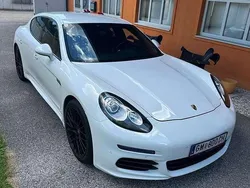 Weiß Gebraucht 2014 Porsche Panamera Limousine | € 35.000