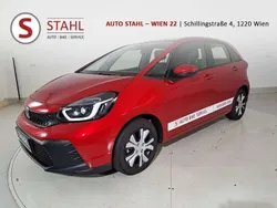 Premium crystal red metallic Gebraucht 2024 Honda Jazz Elegance Kleinwagen | € 19.990 (Superpreis)