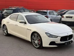 Weiß Gebraucht 2016 Maserati Ghibli Coupé | € 34.890
