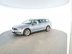 Silber Gebraucht 2023 VW Passat Elegance Kombi | € 26.940 (Fairer Preis)