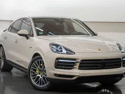 Grau Gebraucht 2023 Porsche Cayenne Platinum Edition SUV | € 85.000 (Guter Preis)