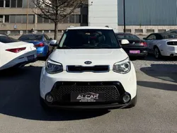 Weiß Gebraucht 2014 Kia Soul Edition 7 SUV | € 11.990