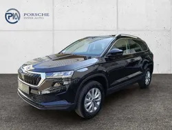 Schwarz metallicperleffektno Neu 2025 Skoda Karoq Selection SUV | € 36.280 (Superpreis)
