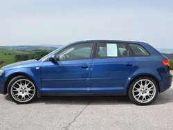 Blau Gebraucht 2005 Audi A3 Sportback Ambiente Kombi | € 6.250 (Etwas zu teuer)