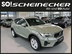 Grün Gebraucht 2024 Volvo XC40 Core SUV | € 36.990 (Guter Preis)