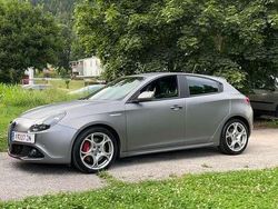 Grau Gebraucht 2017 Alfa Romeo Giulietta Veloce Kleinwagen | € 14.290