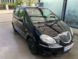 Gebraucht 2008 Lancia Musa Van / Kleinbus | € 2.200