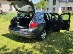 Gebraucht 2011 Opel Astra Sport Kombi | € 6.000 (Teuer)