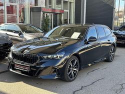 Schwarz Gebraucht 2025 BMW 520 M Sport Kombi | € 59.990