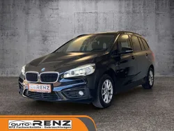 Schwarz Gebraucht 2015 BMW 218 Van / Kleinbus | € 12.490 (Teuer)